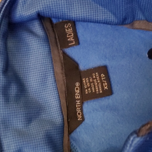 NWT sz XS Zip-Up - Picture 5 of 7